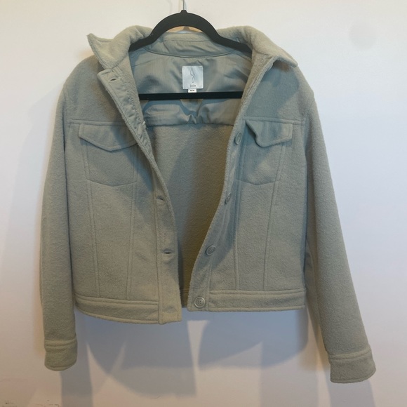 Joie Shacket - Picture 2 of 10